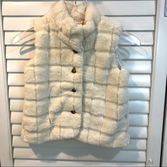 Hanna Andersson Other - Hanna Andersson Faux Fur Creamy White Vest